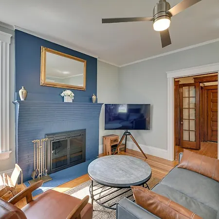Spacious Historic Home In The Berkshires!
